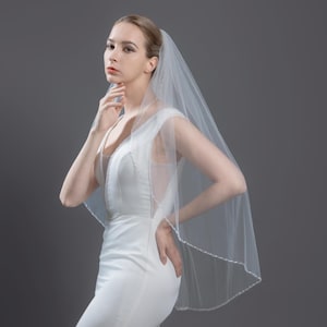 Pearl Beaded Wedding Veil - Beaded Edge with Crystals, Pearls & Beads - One Tier Ivory Bridal Veil with Comb - Fingertip Length Bride Veil