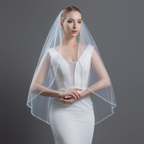 Pearl Beaded Wedding Veil - Beaded Edge With Crystals  display picture 1