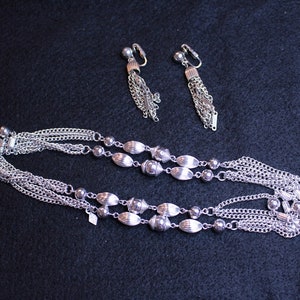 Vintage Sarah Coventry Silver Necklace and Earrings