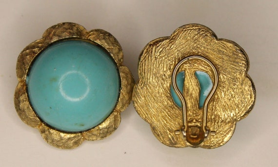 Vintage Teal Golden Flower Clip Earrings - image 2