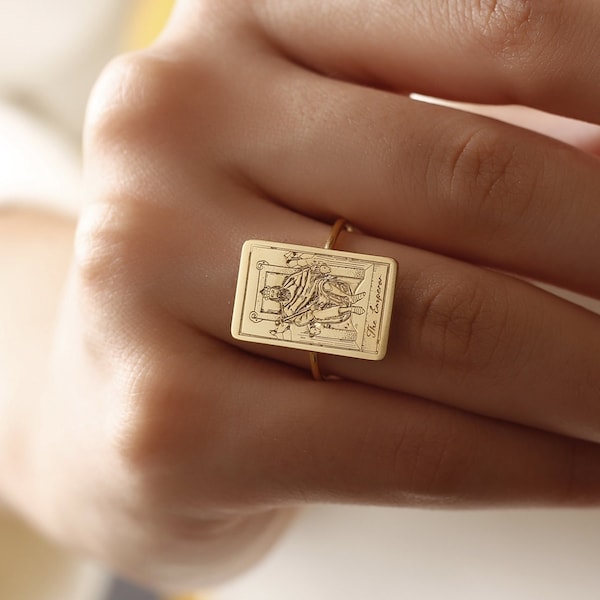 14k Solid Gold Tarot Ring - Dainty Tarot Card Ring - Tarot Ring- Spiritual Jewelry - Gold Tarot Card Ring - Best Friend Gift - Birthday Gift