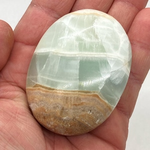 Caribbean Calcite Palm Stone. Hand Carved & Polished. Ethically and Faire Trade Sourced from Pakistan. 148 grams. Crystal Healing.