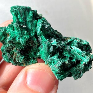 Fibrous Malachite Ethically and Faire Trade Sourced from Namibia. 44 grams. Crystal Healing.