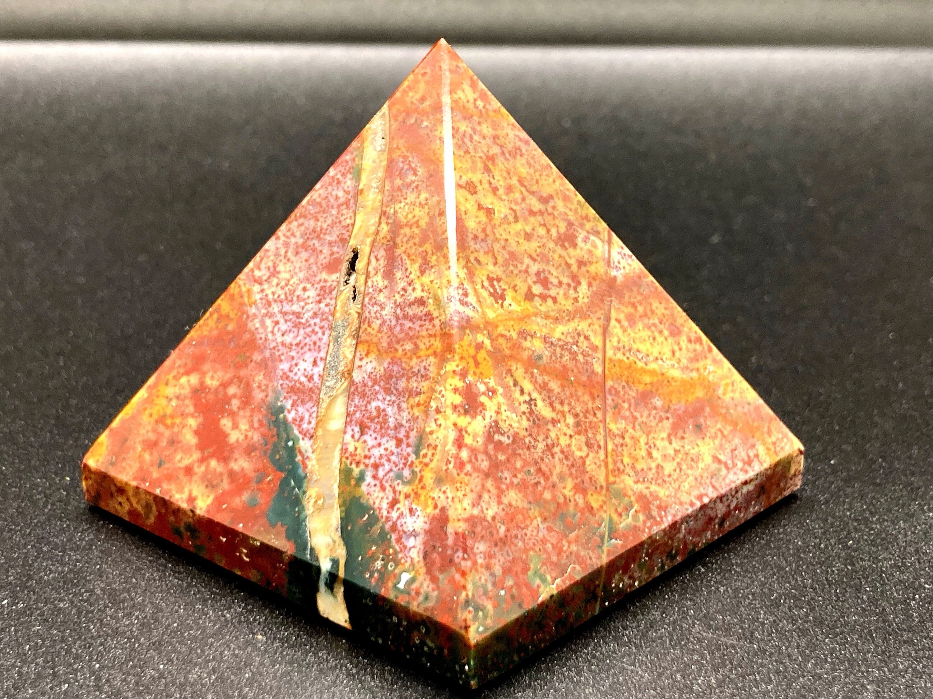 Jasper Ocean オーシャンジャスパーピラミッド　497g SALE Tumble Canada Gems and Rocks – 置物
