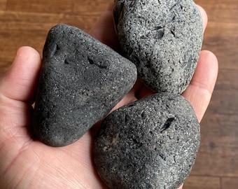 Obsidianita lágrima apache en bruto: cristal de Arizona de origen ético