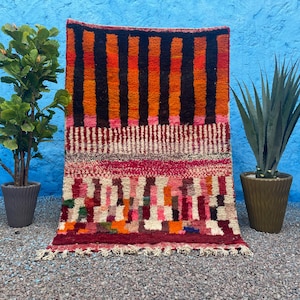 Luxury Multicolor Rug, Unique Moroccan Wool Area Carpet, Handcrafted for Stylish Home Décor