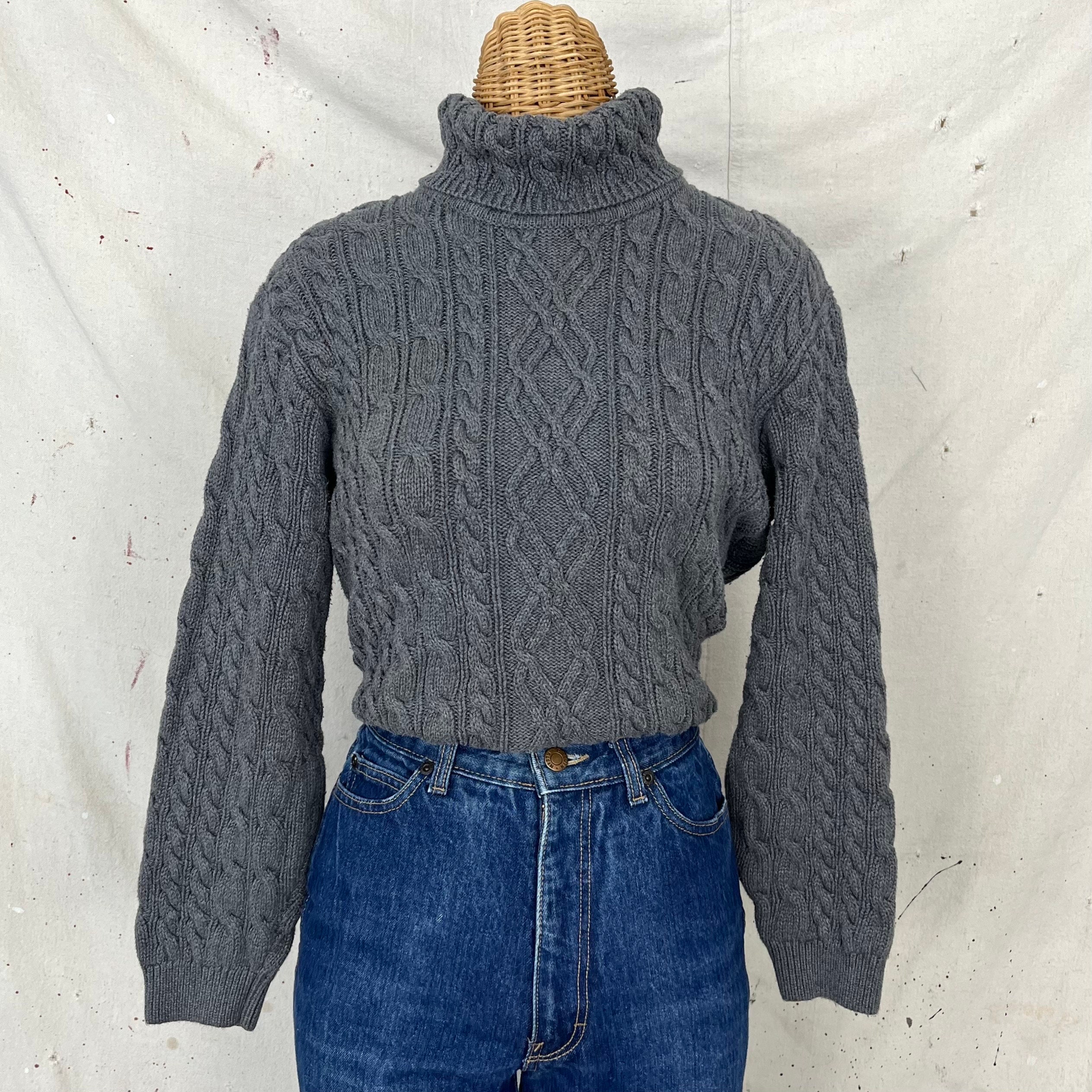 Sumleno Women Trendy Oversized Cable Knitted Chunky Sweaters