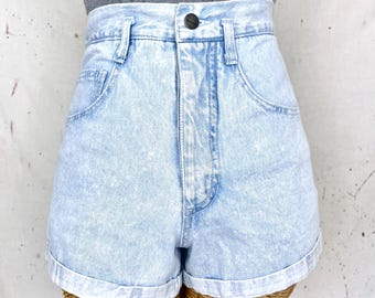 Vintage High Waist Shorts (XS-S)