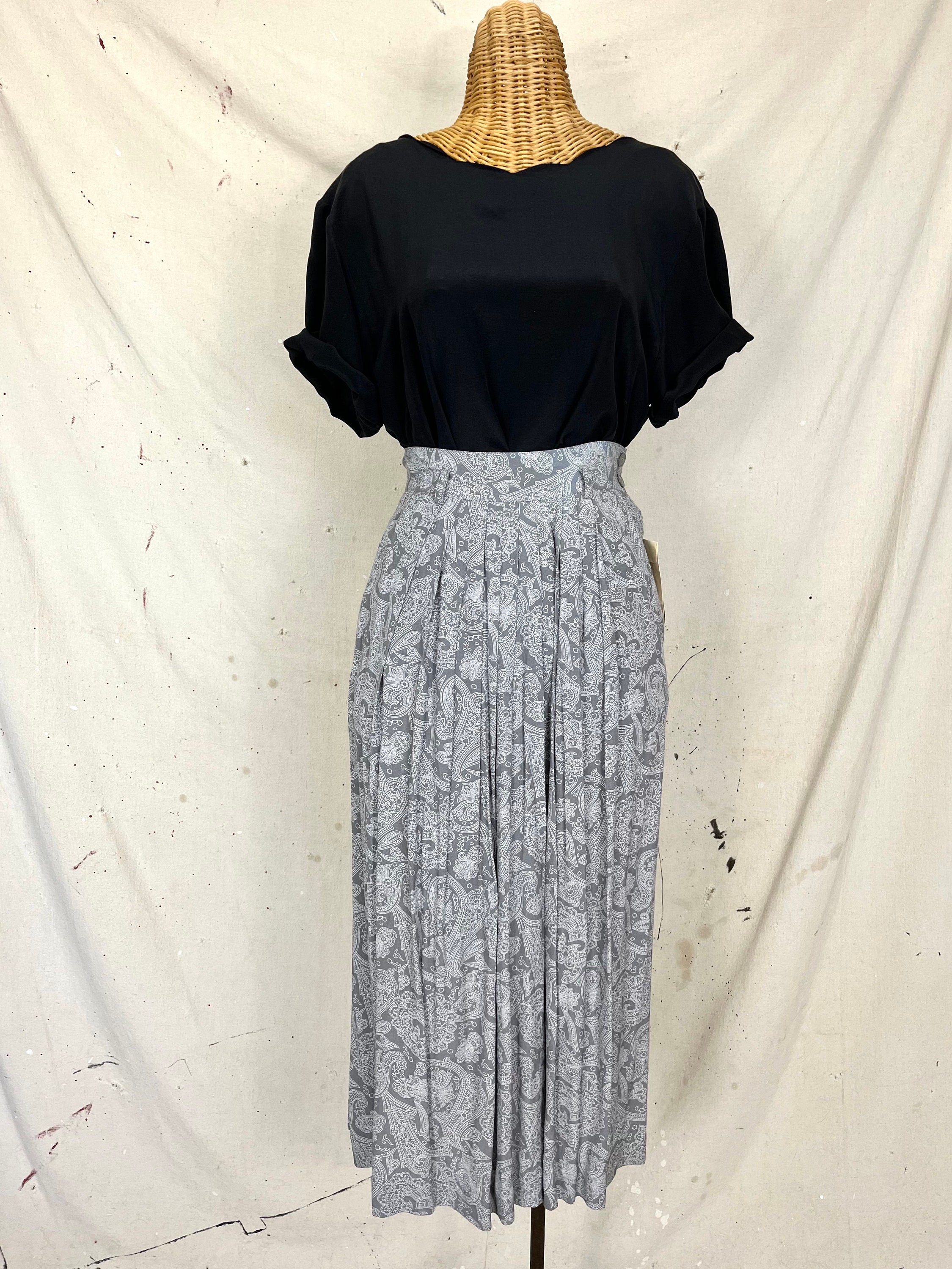 Vintage Deadstock Pleated Skirt (S) - Etsy