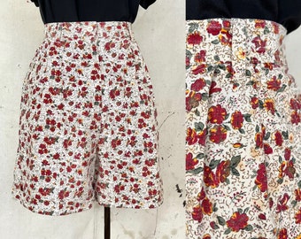 Vintage Blumen Shorts (M)