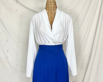 Blusa vintage con pliegues (M-L)