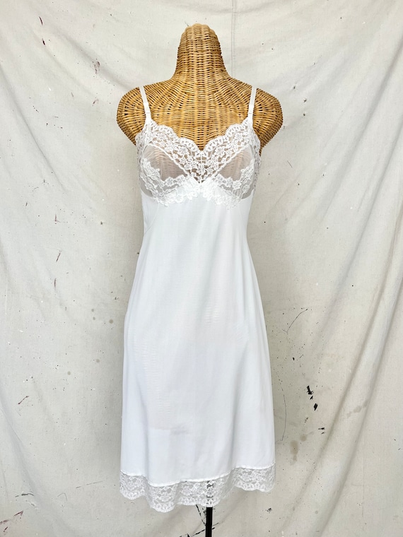 Vintage Lace Slip Dress (M) - image 2