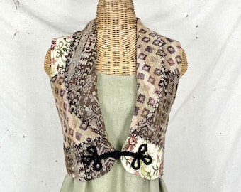 Vintage Tapestry Vest (M)