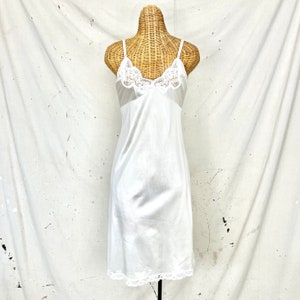 Vintage Slip Dress (M-L)