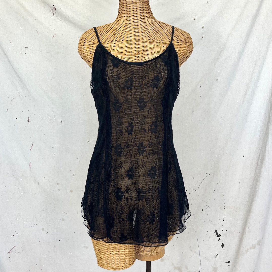 Vintage Victoria’s Secret Gold Label Lace Negligée (S-M) - Etsy