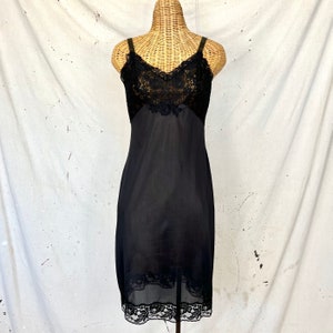 Vintage Slip Dress (M)