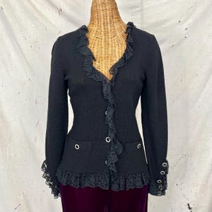 Vintage Lace Ruffle Cardigan (M)