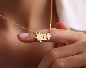 14K Gold BFF Necklace: Custom Initial Friendship Jewelry Gifts for Kids, Dainty Best Friend Necklace for 2, Best Christmas Gift for Couples