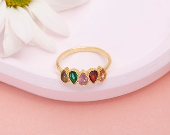 Family Birthstone Rings, Emerald Ring, Gold Personalized Dainty Ring, Diamond Ring, Birthstone Rings for Mom, Personalized Jewelry
