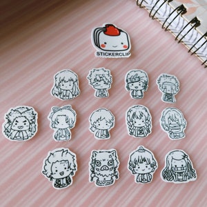 Paquete de pegatinas de vinilo diminuto de anime de 13 piezas, juego de pegatinas de icono de mini chibi hecho a mano para álbum de recortes, cuaderno, conjunto de calcomanías, planificador retro, diario de balas,