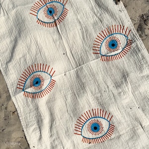 Serviette de plage imprimée à la main Evil Eye, Peshtemal, jeté turc en coton biologique personnalisé, couverture de yoga Boho Meditation image 4