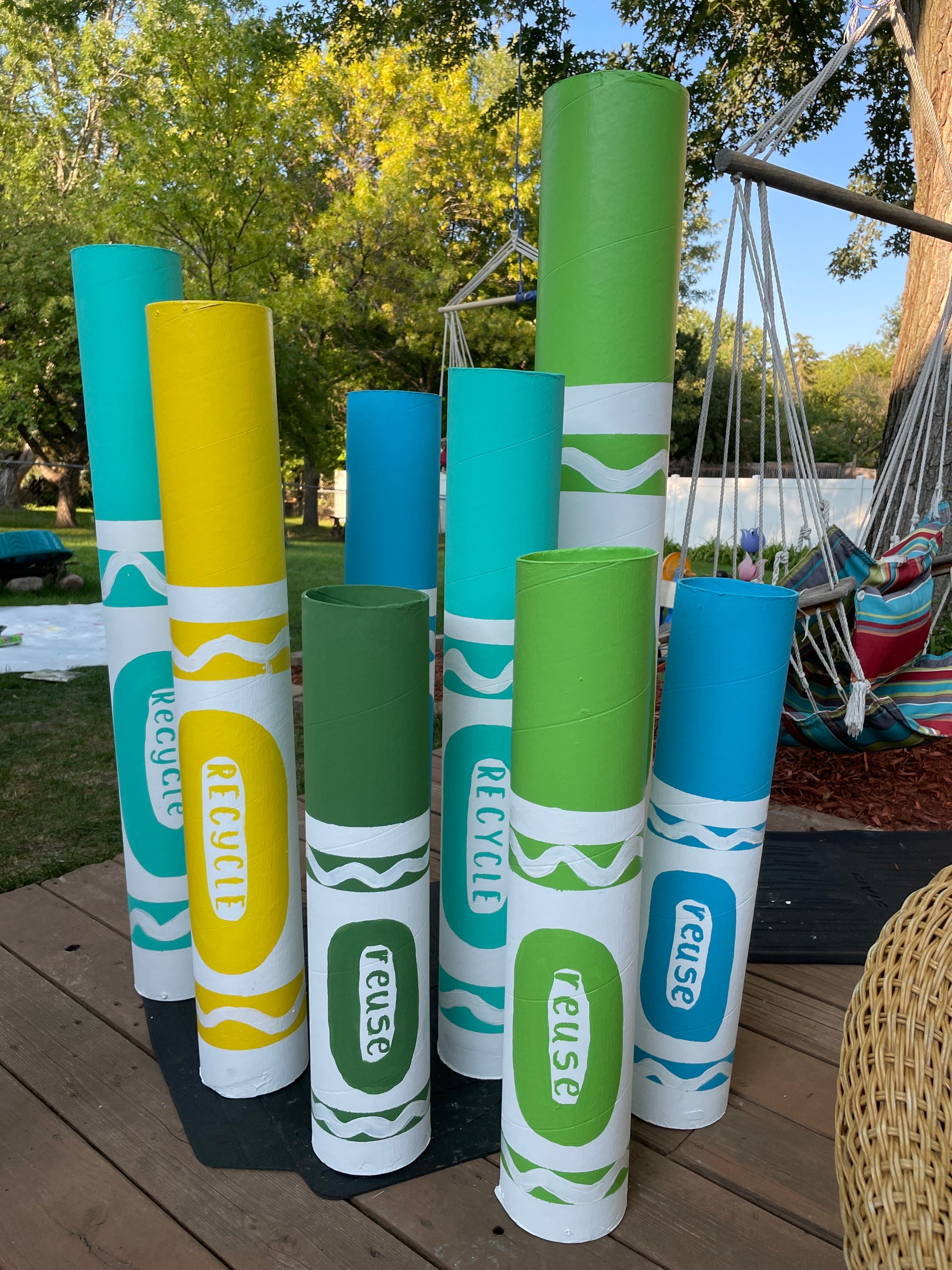 How to make giant pencils out of dollar store pool noodles! – oh