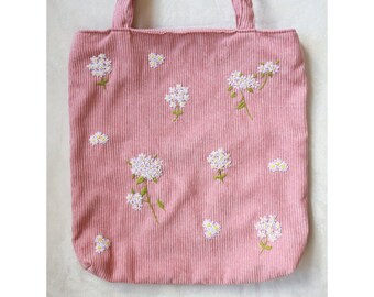 Embroidered Velvet Tote Bag with Daisy Flowers, Floral Velvet Bag, Vintage Handmade Shoulder Bag, Pink Embroidered Tote Bag