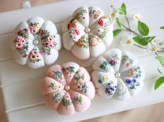 Floral Hand Embroidered Pin Cushion, Handmade Pin Accessory, Vintage Pin Keeper, Handmade Sewing Room Decor, Gift For Her