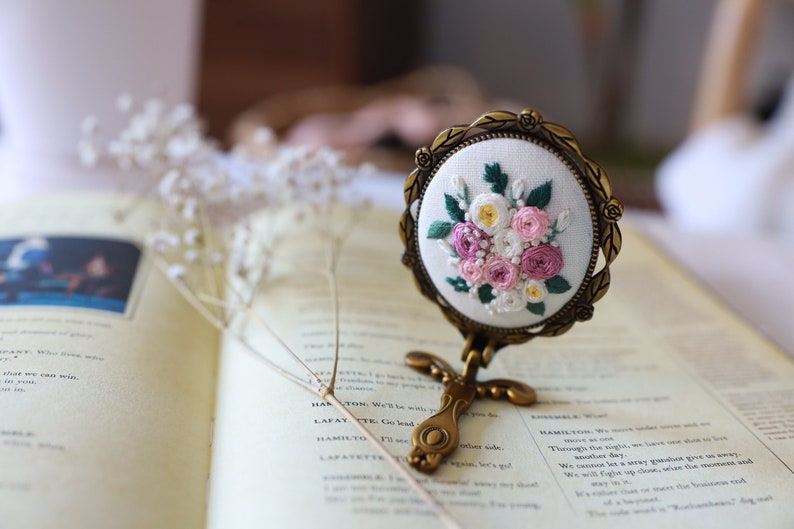 Floral Embroidered Compact Mirror. Flower Pocket Mirror. Makeup Mirror. Antique Compact Mirror, Vintage Vanity Hand Mirror, Bridesmaid Gift. image 2