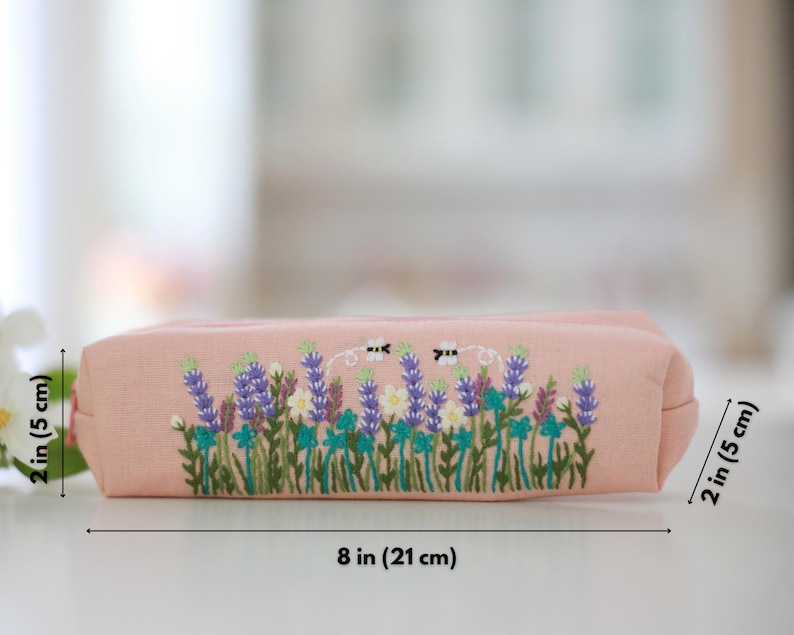 Hand Embroidered Pencil Case with Flower Embroidery, Pen Case, Floral Makeup Pouch, Flower Makeup Bag, Mother's Day Gift image 3