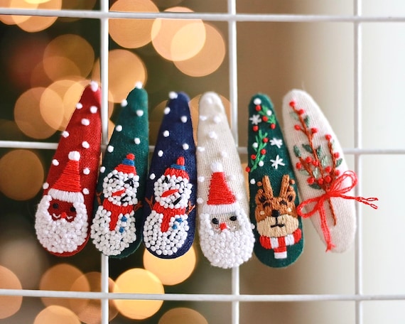 Christmas Embroidered Hair Clips, Christmas Hair Clips, Cute Hair Clip, Santa Claus Hair Barrettes, Holiday Gift, Reindeer Hair Clip,