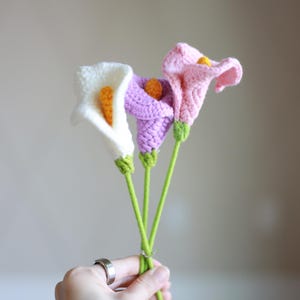 Handgemaakte gehaakte calla lelie | Voor altijd bloemencadeau | Gehaakt boeket voor bruiloft, jubileum, woondecoratie | Kerstcadeau | Moederdag