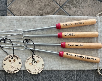 Smores Custom Engrave Roasting Stick Gift Set Personalized Dad Gift for Him Housewarming Gift Family Gift Birthday Gift Unique Campfire Kit