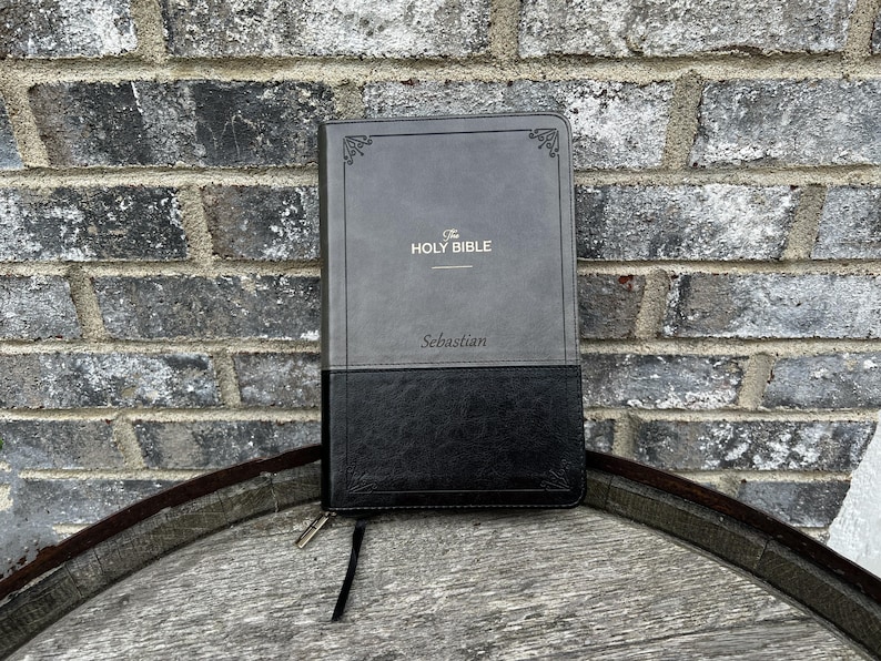 KJV Mens Faux Leather Bible Personalized Bible for Christian Men Faith Inspired Gift for Dad Zippered Bible Gift for Fathers Day Thumb Index