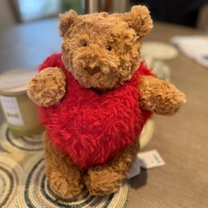 Jelly Cat Bartholomew Bear &#39;Heartthrob&#39;