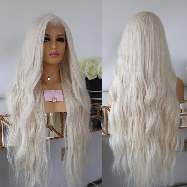 Dynamic White Human Hair Wigs Scene for Desktop Dynamic White Human Hair Wigs Scene for Desktop
