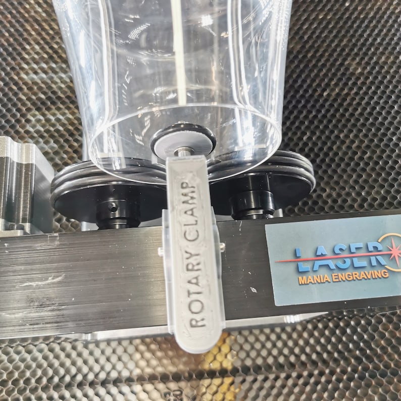 Laser Rotary Clamp Down Hold Wheel Rotary Clamp for Glasses Chinese