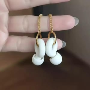 Gold Filled Earplug Loop Choker - Lanyard for AirPods Earbuds - Waterproof Silicone Holder Jewelry Listening Earphone  Holder Birthday Gift