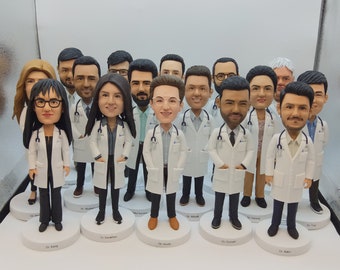 Customized doctor group bobbleheads, doctor director birthday bobbleheads, nurse 3D figurines, best doctor awards commemorative gifts