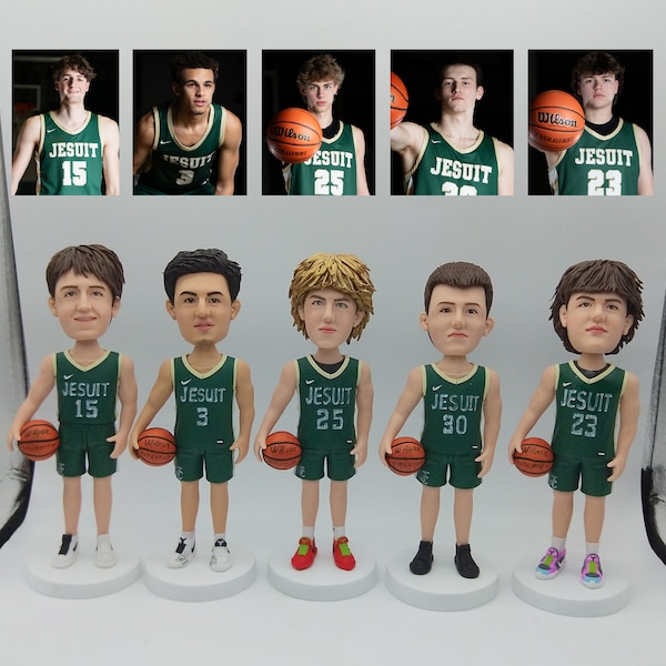 Custom bobbleheads, custom basketball player bobbleheads, basketball player bobbleheads, athlete bobbleheads, personalized bobbleheads