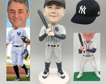 Custom bobbleheads, athlete bobblehead gifts, custom athlete bobbleheads, player of the year gifts, most valuable player bobblehead gifts