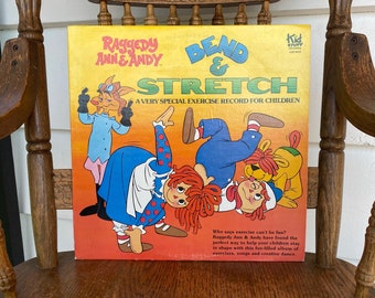 Vintage 1970s Raggedy Ann & Andy Bend and Stretch Vinyl