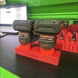Milwaukee 5aH M12 Battery Holder (Larger M12 Battery) | Mechanic Accessories