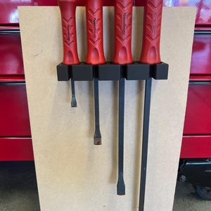 Snap On Pry Bar Holder - Wall Mounted (Holds 4) | Crow Bar | Pinch Bar | Drawer Organiser | Toolbox Organiser | Mechanic Gift | Dad Gift