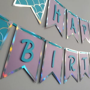 Banner de cumpleaños de sirena, guirnalda bajo el mar, fiesta de sirena, tema de sirena de feliz cumpleaños, pancarta iridiscente, hecha a mano, personalizada