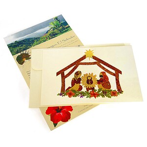 Grusskarte KRIPPE Weihnachten, getrocknete Wildblumen, traditionelle Handarbeit aus El Salvador, Fair Trade, Recycling-Papier
