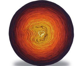 Gradient ombre yarn cake - OMD39 Platka - 50/50 merynos/acrylic, 3 or 4ply - Crochet, Knitting - WolleAmore