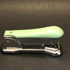 Vntg green Bake-lite office stapler