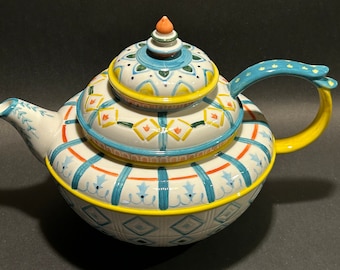 Vntg Anthropologie CPAN 7 Cup Teapot