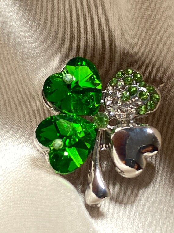 Green Four Leaf Clover Irish Shamrock Brooch Pin Svg Emerald Green